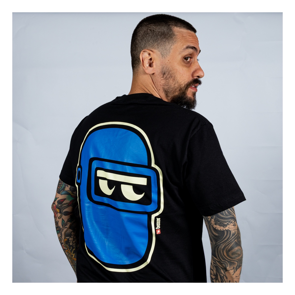 Camiseta Retrô Preto